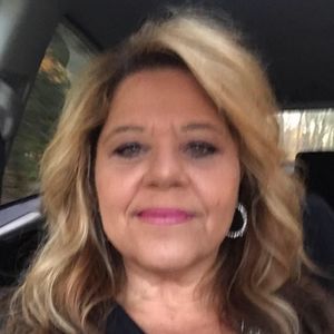 Meet your Posher, Gina